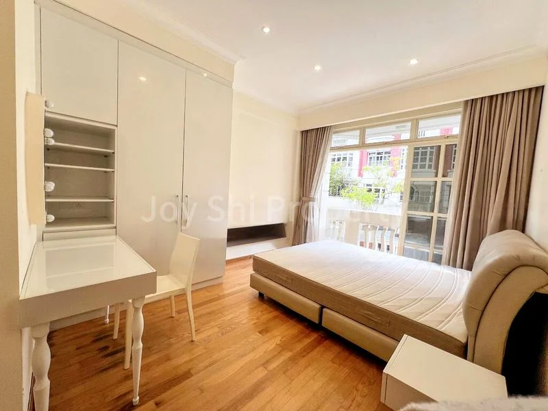 2 Bed Condo for Sale in  Laguna Green - Image 2