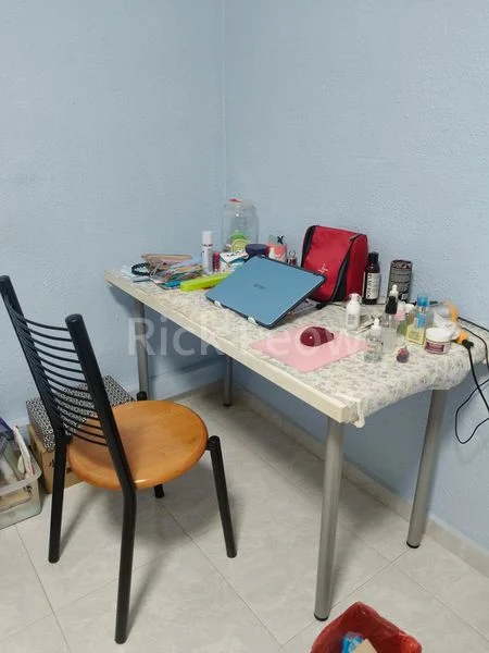 Common Room (HDB) for Rent in  606 Ang Mo Kio Avenue 5 - Image 2