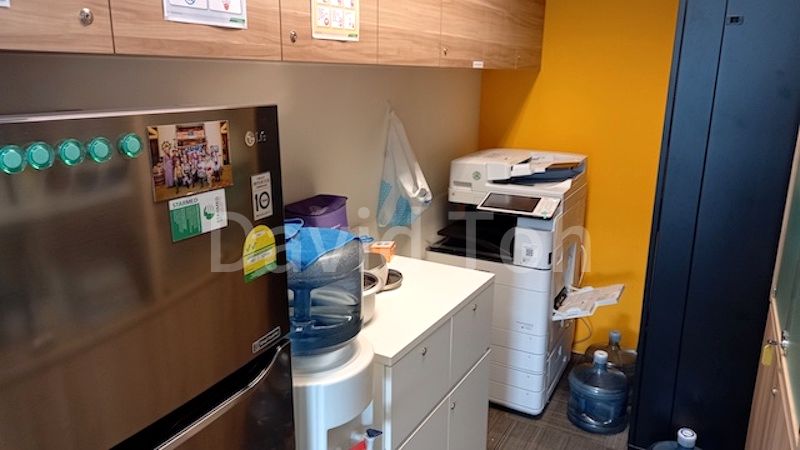 Office for Rent: Suntec City Tower - Image 5