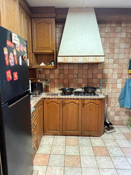 Executive HDB for Rent in  337 Sembawang Crescent - Image 4