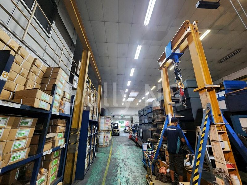 Factory / Workshop (B2) for Sale: Terrace Unit with Dual Access - Image 3