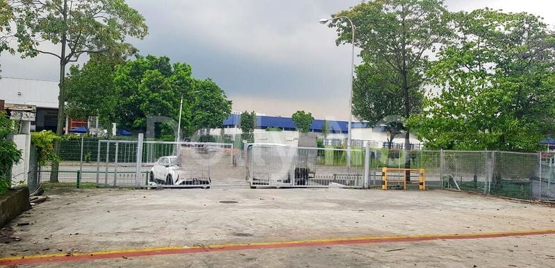 Factory / Workshop (B2) for Sale: Terrace Unit with Dual Access - Image 1