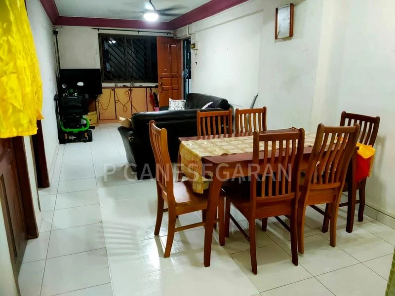 3 Room (3I) HDB for Sale in  185 Boon Lay Avenue - Image 1