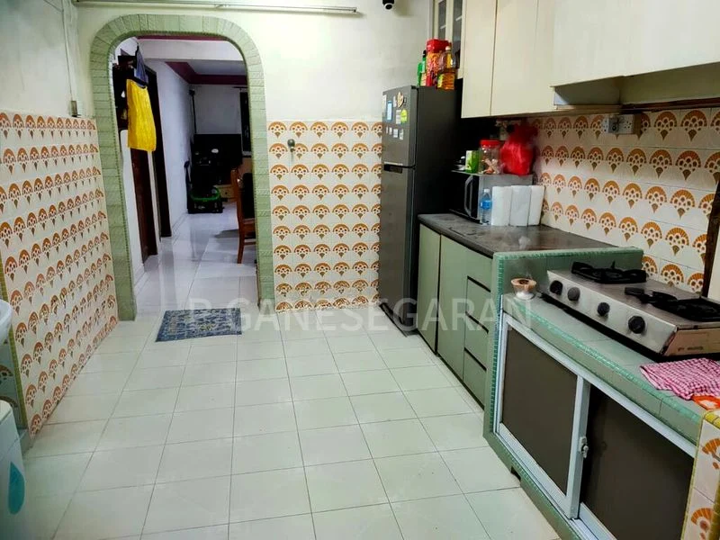 3 Room (3I) HDB for Sale in  185 Boon Lay Avenue - Image 2