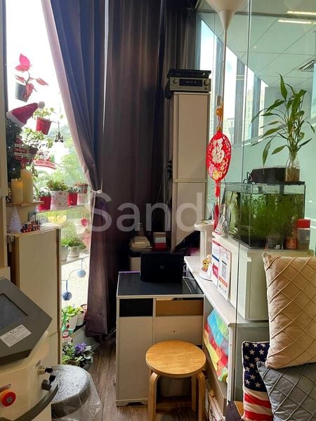 Other Retail for Sale: Concorde Shopping Centre - Image 1