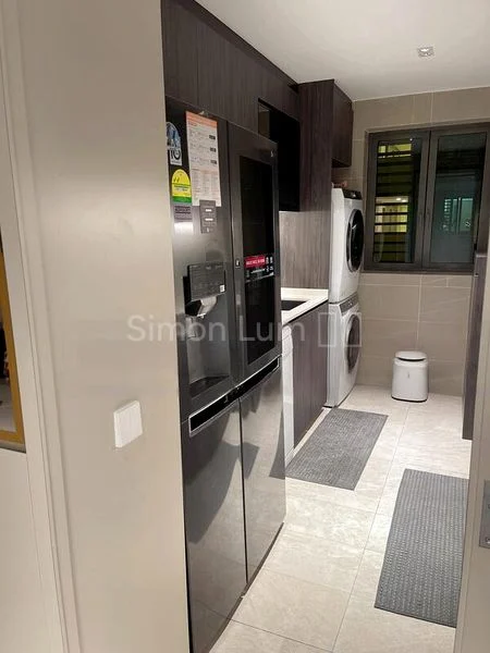 3 Bed Executive Condo for Sale in The Topiary - Image 6