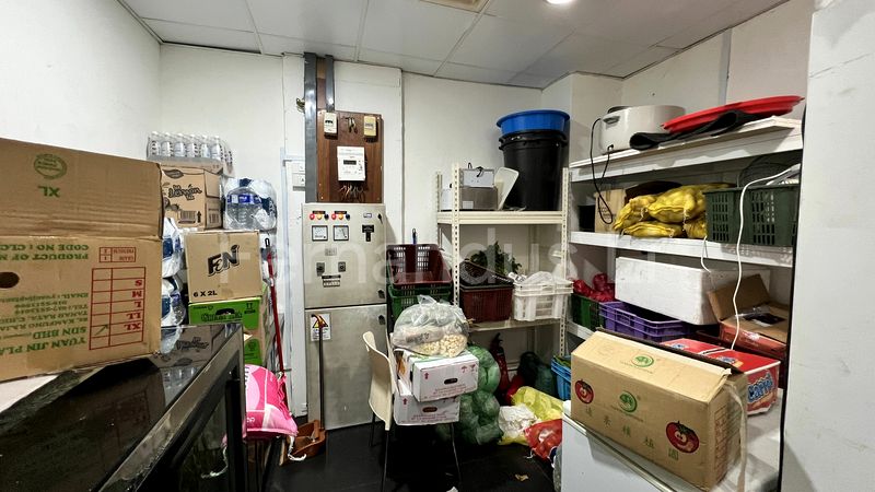 Other Retail for Rent: Orchard Towers - Image 4