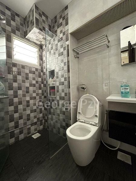 Common Room (HDB) for Rent in  126A Edgedale Plains - Image 3