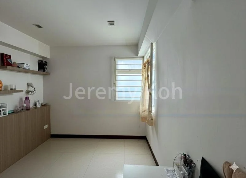 Premium HDB for Sale in  265B Compassvale Link - Image 5