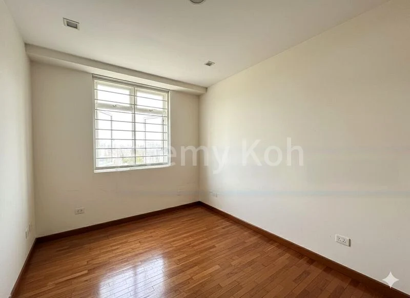 Premium HDB for Sale in  265B Compassvale Link - Image 4