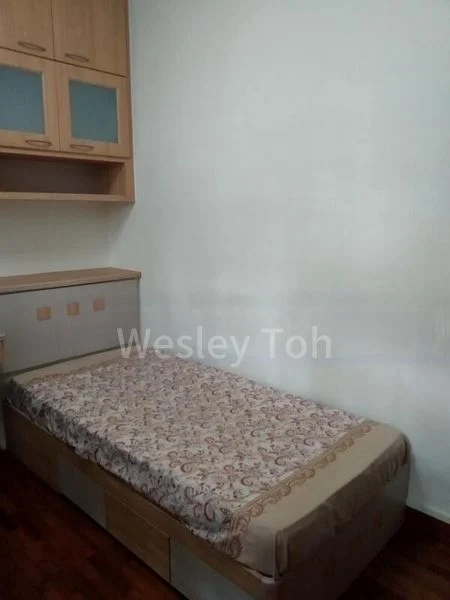 Room (Condo) for Rent in  Pinevale - Image 1