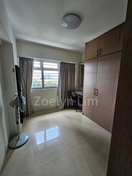 Premium HDB for Sale in  49 Strathmore Avenue - Image 5