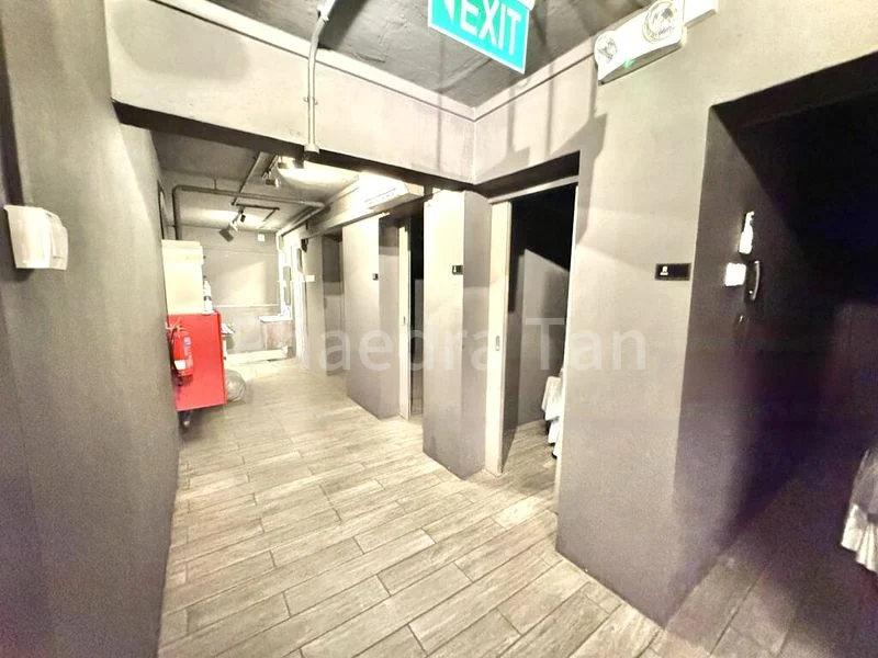 Shop / Shophouse for Sale: 226E Ang Mo Kio Avenue 1 - Image 6