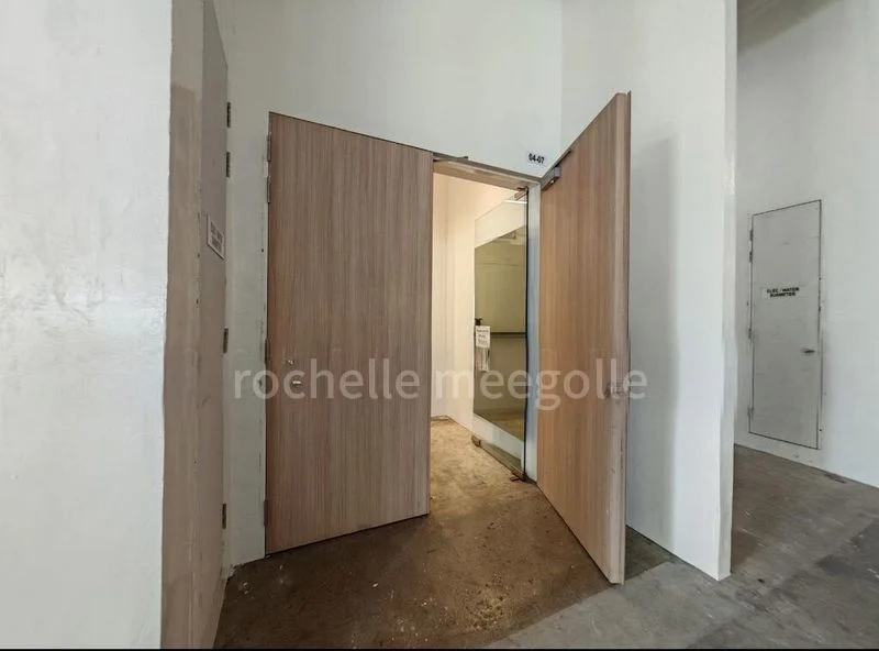 Light Industrial (B1) for Rent: Interlocal Centre - Image 15