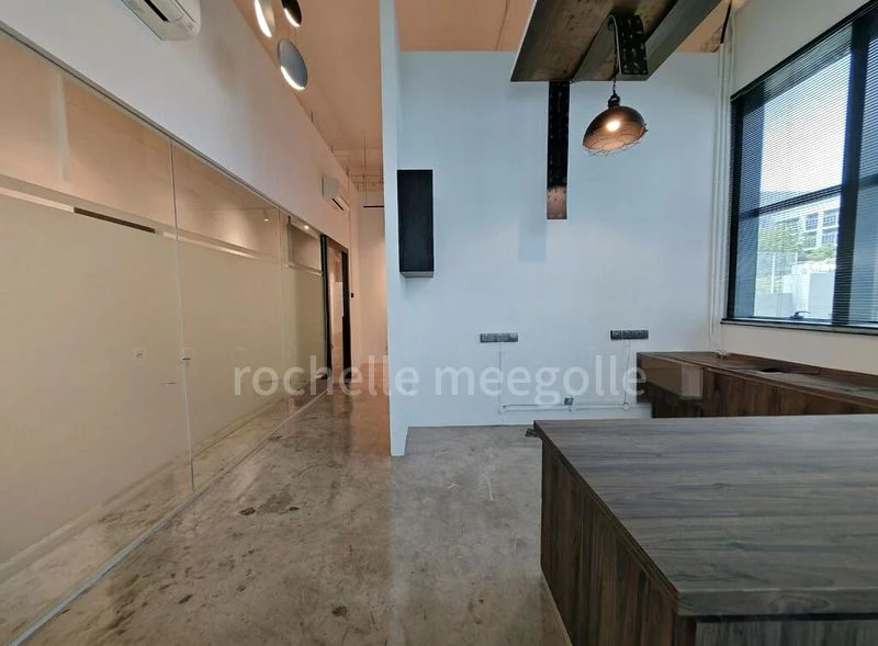 Light Industrial (B1) for Rent: Interlocal Centre - Image 1