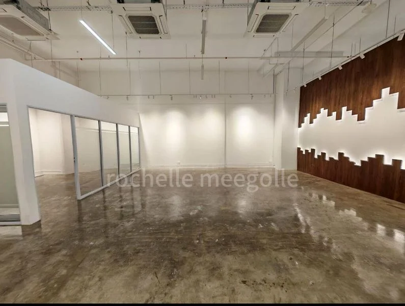 Light Industrial (B1) for Rent: Interlocal Centre - Image 13