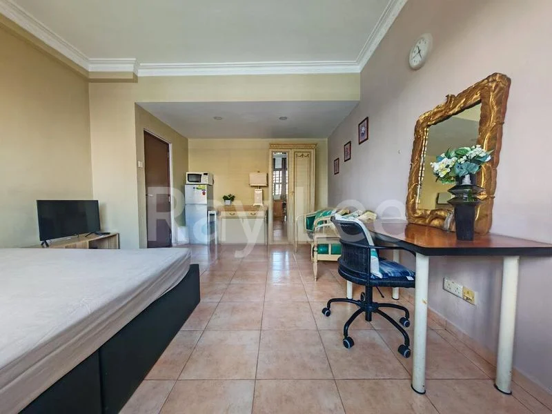 Master Room (Condo) for Rent in  People's Park Centre - Image 4