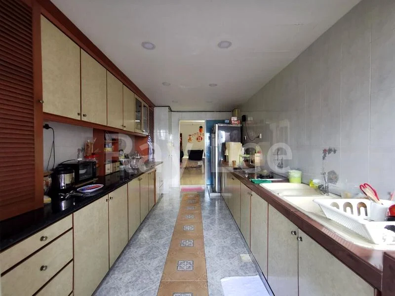 Master Room (Condo) for Rent in  People's Park Centre - Image 7