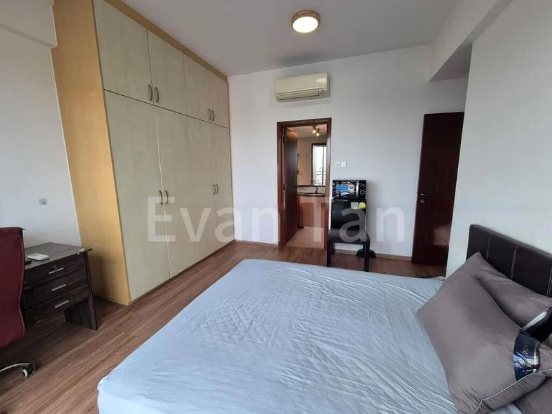 Master Room (Condo) for Rent in Sunhaven - Image 4