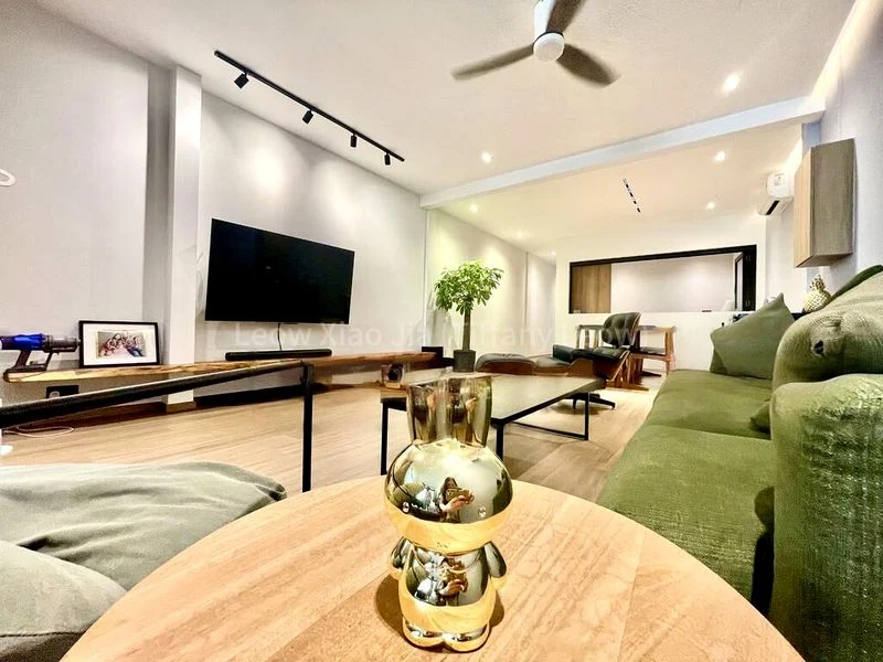 4 Bed Terraced House (Landed) for Sale in Thomson Garden Estate - Image 3