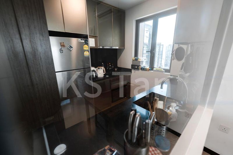 3 Bed Apartment (Condo) for Sale in  Normanton Park - Image 3