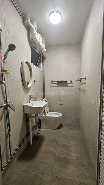 Master Room (HDB) for Rent in 304 Tampines Street 32 - Image 5