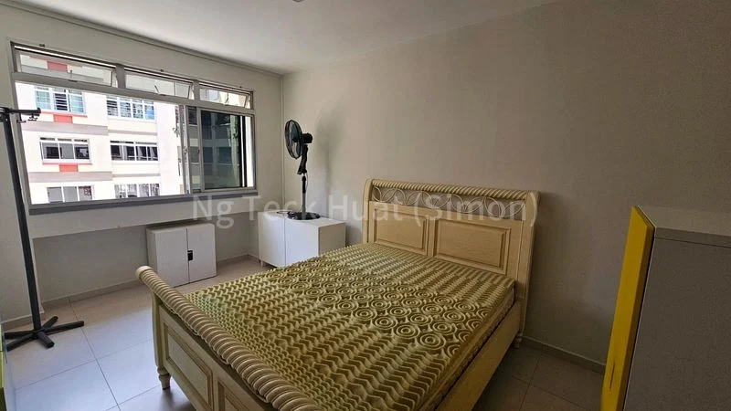 Master Room (HDB) for Rent in 304 Tampines Street 32 - Image 3