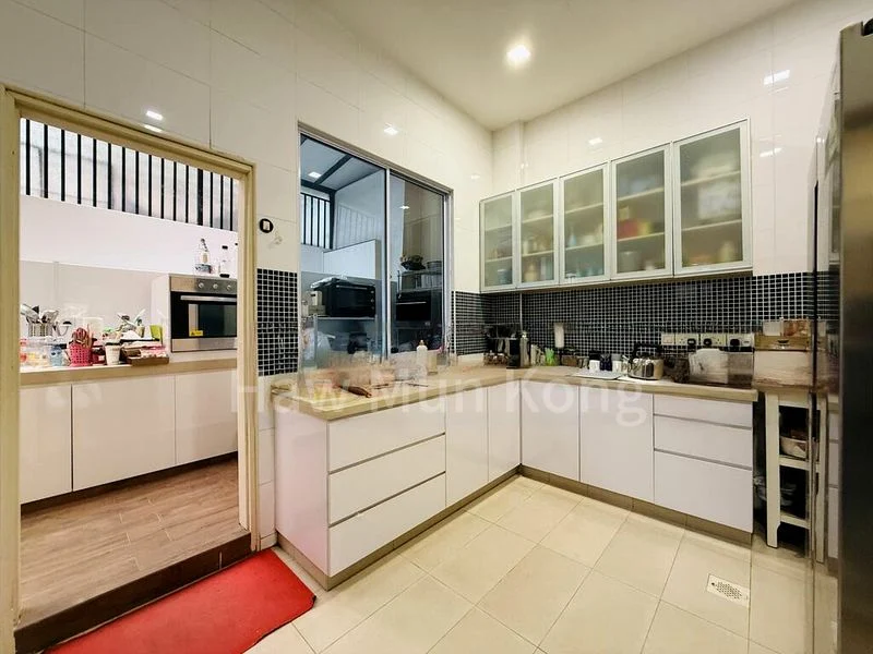 6 Bed Corner Terrace (Landed) for Sale in  Sembawang Hills Estate - Image 7