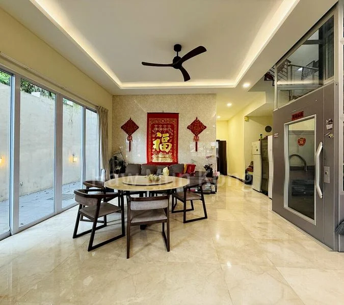 6 Bed Corner Terrace (Landed) for Sale in  Sembawang Hills Estate - Image 3