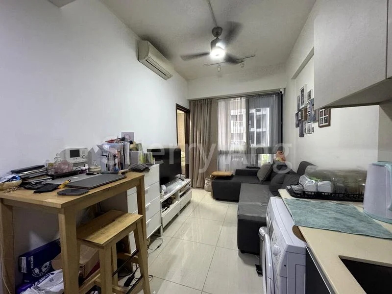 1 Bed Apartment (Condo) for Sale in  Suites 28 - Image 2