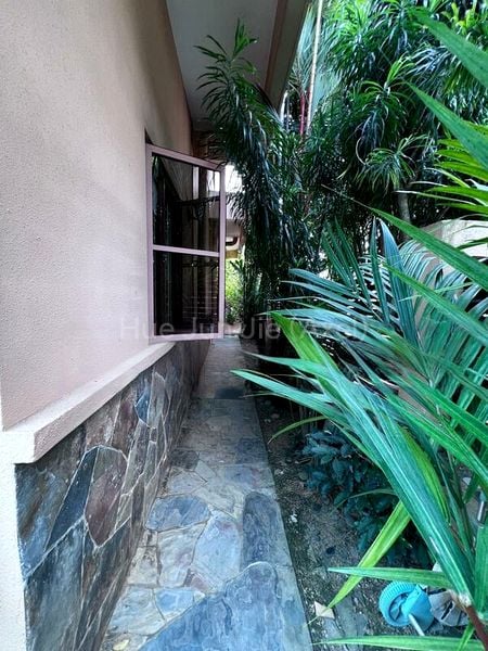 5 Bed Corner Terrace (Landed) for Sale in Kensington Park Road - Image 14