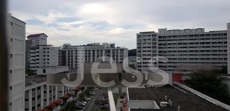 3 Room (3NG) HDB for Sale in  213 Bukit Batok Street 21 - Image 5