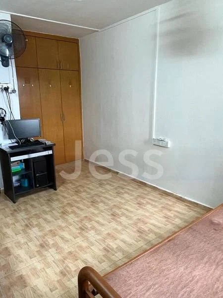 3 Room (3NG) HDB for Sale in  213 Bukit Batok Street 21 - Image 9