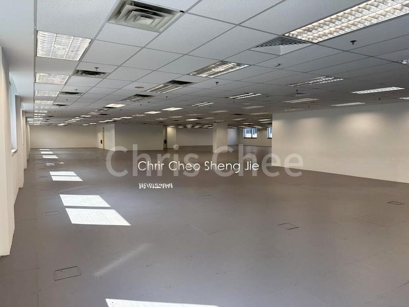 Office for Rent: COMMERCIAL SCHOOL / OFFICE @ DHOUBY GHOUT - Image 5