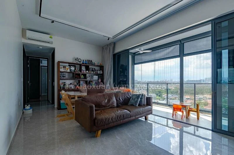 3 Bed Condo for Rent in  Parc Clematis - Image 1