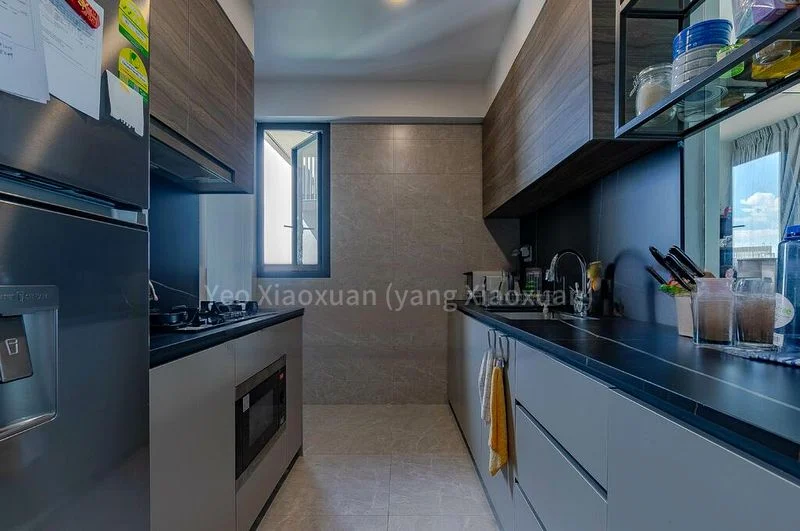 3 Bed Condo for Rent in  Parc Clematis - Image 6