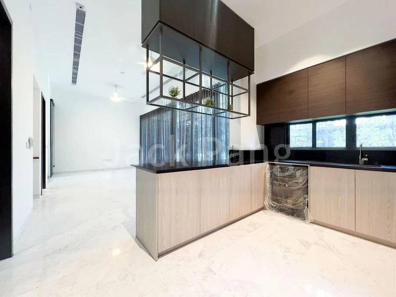 5 Bed Condo for Sale in  Parc Clematis - Image 3