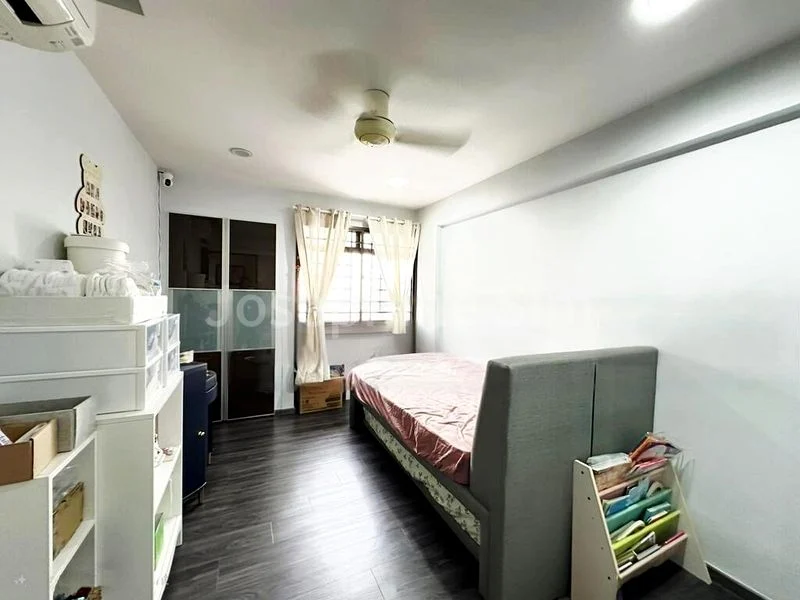 5 Room (5I) HDB for Sale in  307D Anchorvale Road - Image 4