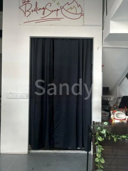 Other Retail for Rent: Yio Chu Kang Road Facing Retail / F&B Shop - Image 1