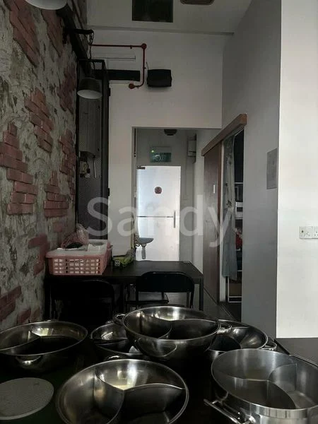 Other Retail for Rent: Yio Chu Kang Road Facing Retail / F&B Shop - Image 2