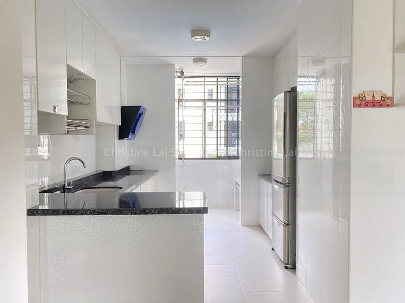 2 Bed Apartment (Condo) for Rent in  28 Shelford - Image 2