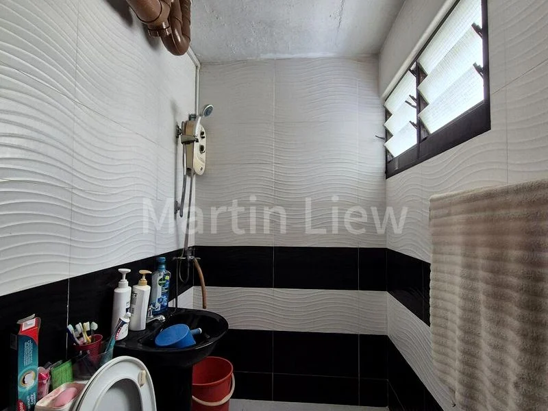 4 Room (4S) HDB for Sale in  713 Yishun Street 71 - Image 10