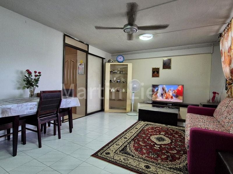 4 Room (4S) HDB for Sale in  713 Yishun Street 71 - Image 3