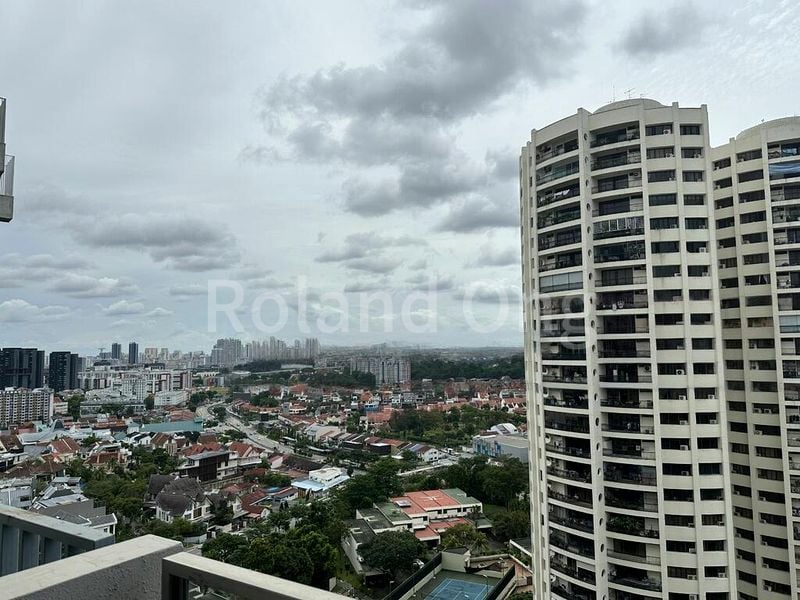 2 Bed Condo for Rent in  Thomson Three - Image 10