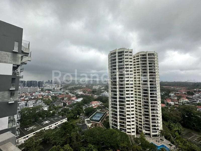 2 Bed Condo for Rent in  Thomson Three - Image 4