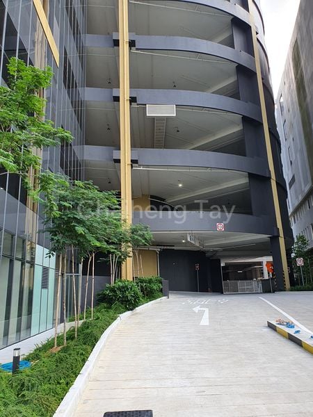 REVV: 1,200 Sq Ft Workshop / Shop for Rent on 123 Main Street, Anytown, CA 12345 - Image 4