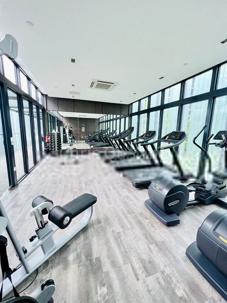 4 Bed Executive Condo for Rent in  The Visionaire - Image 10