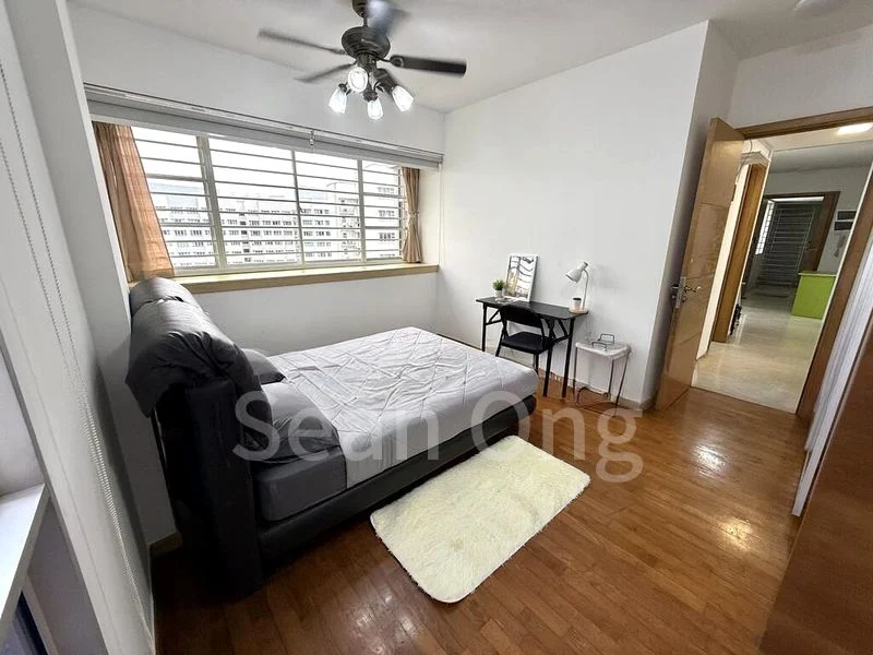 Common Room (Condo) for Rent in  Le Crescendo - Image 3