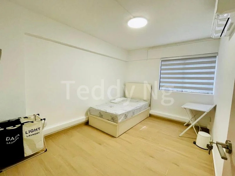 Common Room (HDB) for Rent in  182 Bukit Batok West Avenue 8 - Image 2