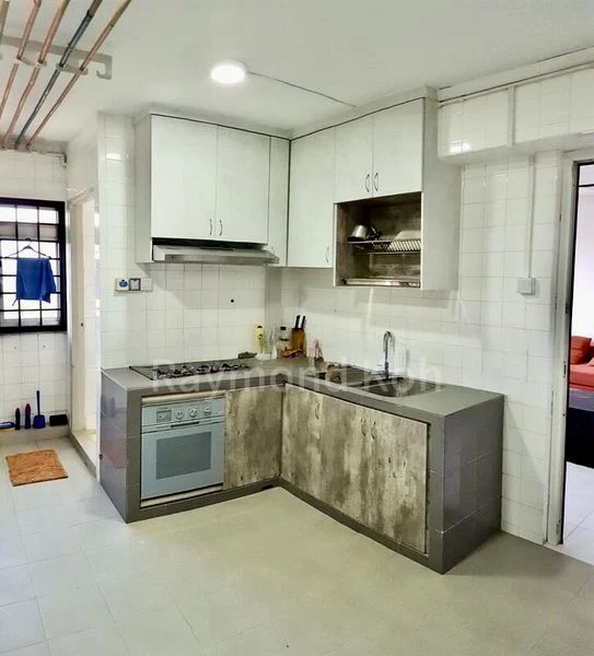 Executive HDB for Sale in  505 Pasir Ris Street 52 - Image 7